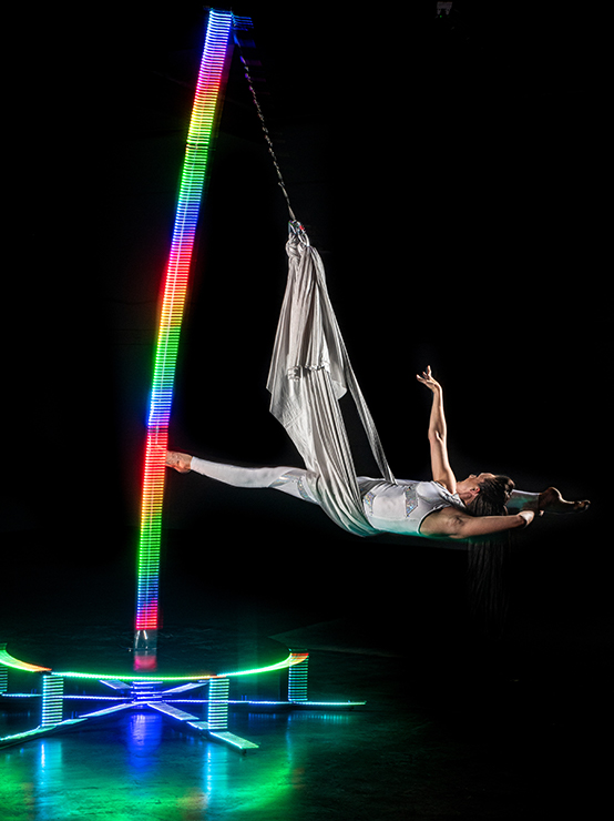Silks-Pole-6.jpg